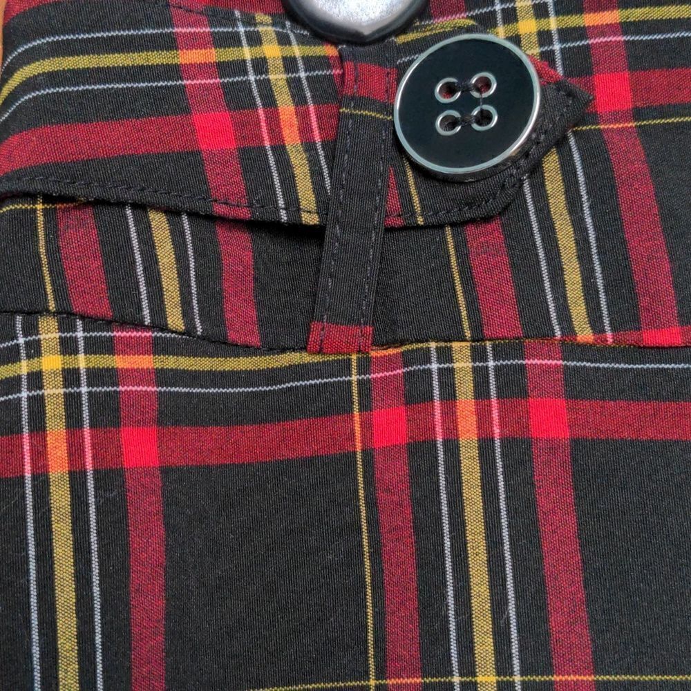 Soho Apparel Ltd Red + Black Plaid Stretch Pencil Skirt Size PM - Picture 3 of 6